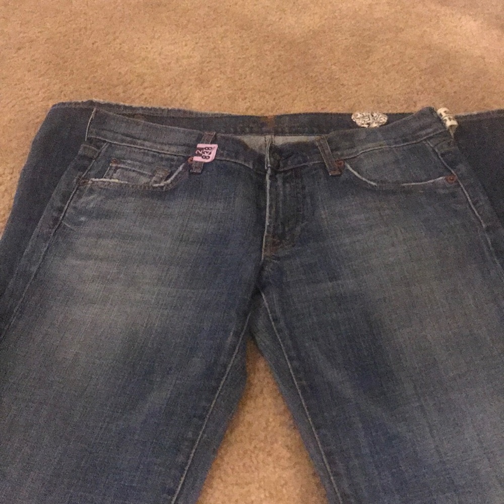 Jeans - Picture 2 of 3